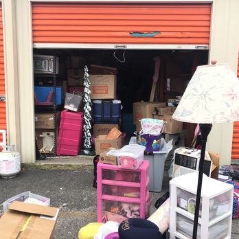 Clutter Storage - Storage unit before Clutter came (fully packed 20'x10' unit)! - Self Storage Near Me Clutter Storage - Storage unit before Clutter came (fully packed 20'x10' unit)! - Self Storage Near Me