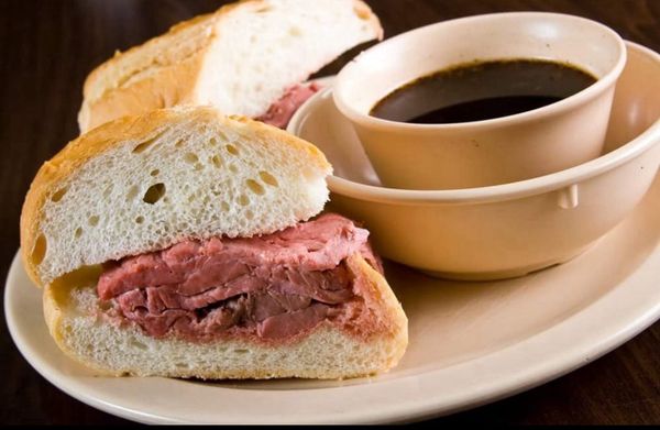 Sam's Hof Brau by null