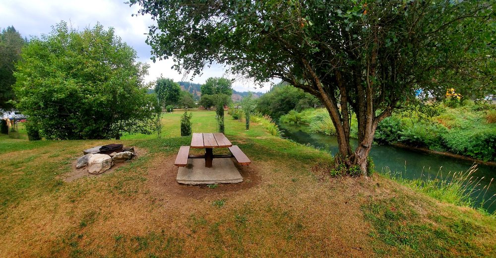 WOLF LODGE CAMPGROUND - 70 Photos & 89 Reviews - 12329 E Frontage Rd