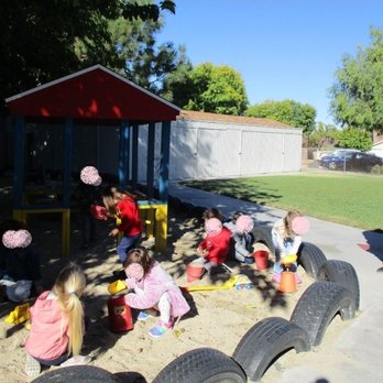 St Stephen's Preschool - Preschools Near Me - Valencia, California