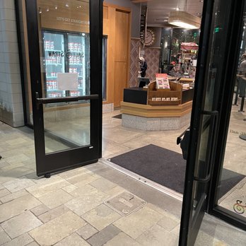 Salt & Straw - Service is horrible here. - Ice Cream & Frozen Yogurt Near Me - Kirkland, Washington Salt & Straw - Service is horrible here. - Ice Cream & Frozen Yogurt Near Me - Kirkland, Washington
