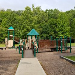 Springwood Park - accessible playground