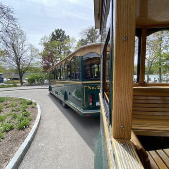 Niagara Falls State Park - Open air, and closed in. One of each. They come every 20 minutes - Parks Near Me - Niagara Falls, New York Niagara Falls State Park - Open air, and closed in. One of each. They come every 20 minutes - Parks Near Me - Niagara Falls, New York