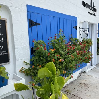 Mandolin Aegean Bistro - Outside - Mediterranean Near Me - Miami, Florida