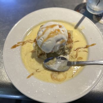 Yard House - New American Near Me - Atlanta, Georgia Yard House - New American Near Me - Atlanta, Georgia