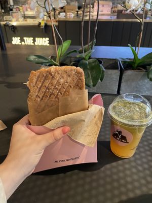 JOE & THE JUICE by null