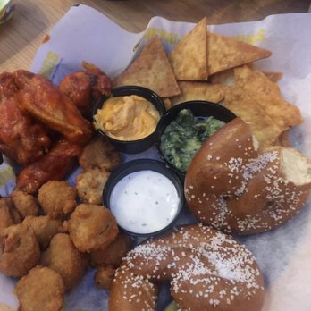 Buffalo Wild Wings - "lightly salted" yeeeeeah right - American Near Me - Concord, California