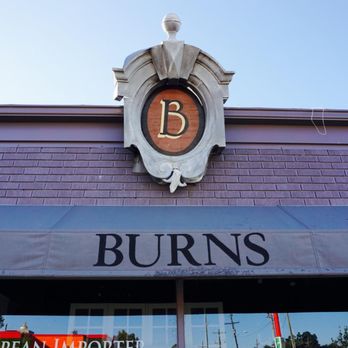 Burns Antik Haus - Antiques Near Me - Beaumont, Texas