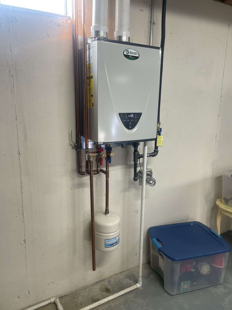 Slide of Michigan Made Plumbing and Handyman