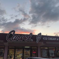 Carvel - Outside