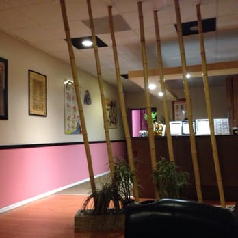 Happy Foot Massage - Lobby - Massage Near Me - San Diego, California