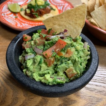 Comalli Taqueria - Guacamole - Tacos Near Me - West Reading, Pennsylvania