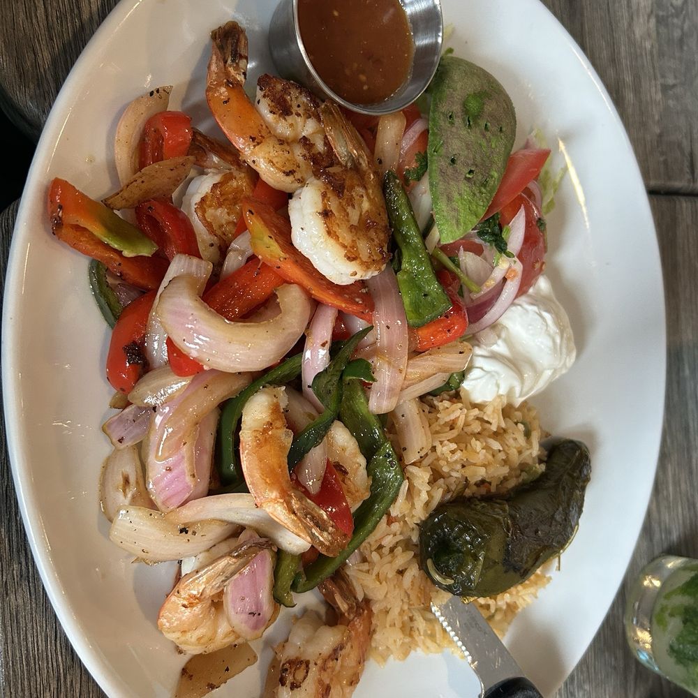 Coastal Grill - Shrimp Fajitas 10/10 Will definitely order again! 6/24 - American Near Me - Galveston, Texas Coastal Grill - Shrimp Fajitas 10/10 Will definitely order again! 6/24 - American Near Me - Galveston, Texas