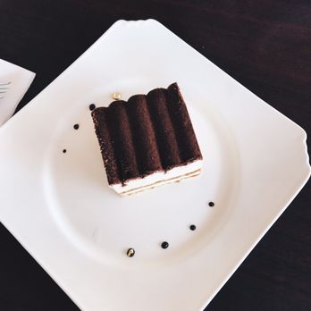Caffe Concerto - tiramisu cake - Pizza Near Me - Los Angeles, California Caffe Concerto - tiramisu cake - Pizza Near Me - Los Angeles, California