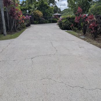 Pressure Pros - Now the driveway looks new and clean again! - Solar Panel Cleaning Near Me Pressure Pros - Now the driveway looks new and clean again! - Solar Panel Cleaning Near Me