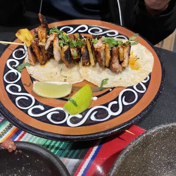 El Canario Carnitas - Mexican Near Me - Temecula, California