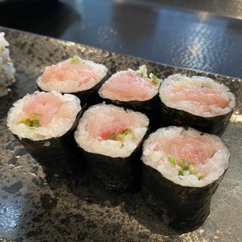 Shoshaku - Yellowtail scallion roll - Sushi Bars Near Me - Great Neck, New York