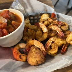 Altman's Restaurant - Blackened Shrimp basket - very good