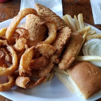 Kennedy's Irish Pub - Irish Pub Near Me - Waterford, Michigan
