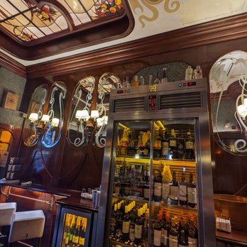 Bar Basque - Cocktail Bars Near Me - Bilbo, BI