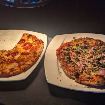 Salt Creek Grille - Pizza - New American Near Me - Valencia, California Salt Creek Grille - Pizza - New American Near Me - Valencia, California