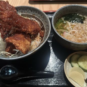 Sakagura - Japanese Near Me - New York, New York