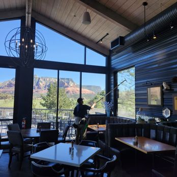 A & B Window Cleaning - Window Washing Near Me