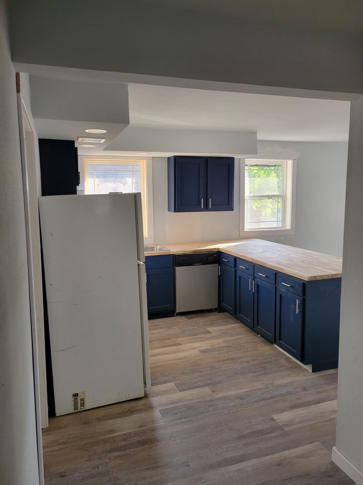 Slide of Mid MO Handyman