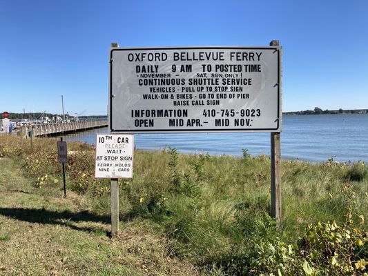 Oxford Bellevue Ferry by null
