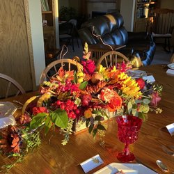 Bo-Jo's Creations Floral Cakes and Gifts
