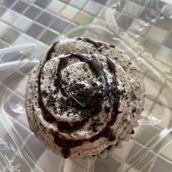 Colossal Cupcakes - North Olmsted - Oreo Creamcheese - Bakeries Near Me - North Olmsted, Ohio Colossal Cupcakes - North Olmsted - Oreo Creamcheese - Bakeries Near Me - North Olmsted, Ohio