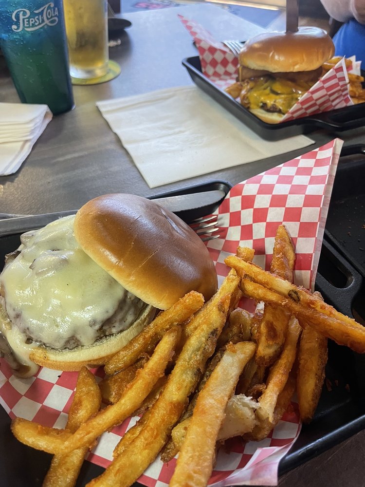 All American Sports Bar & Grill