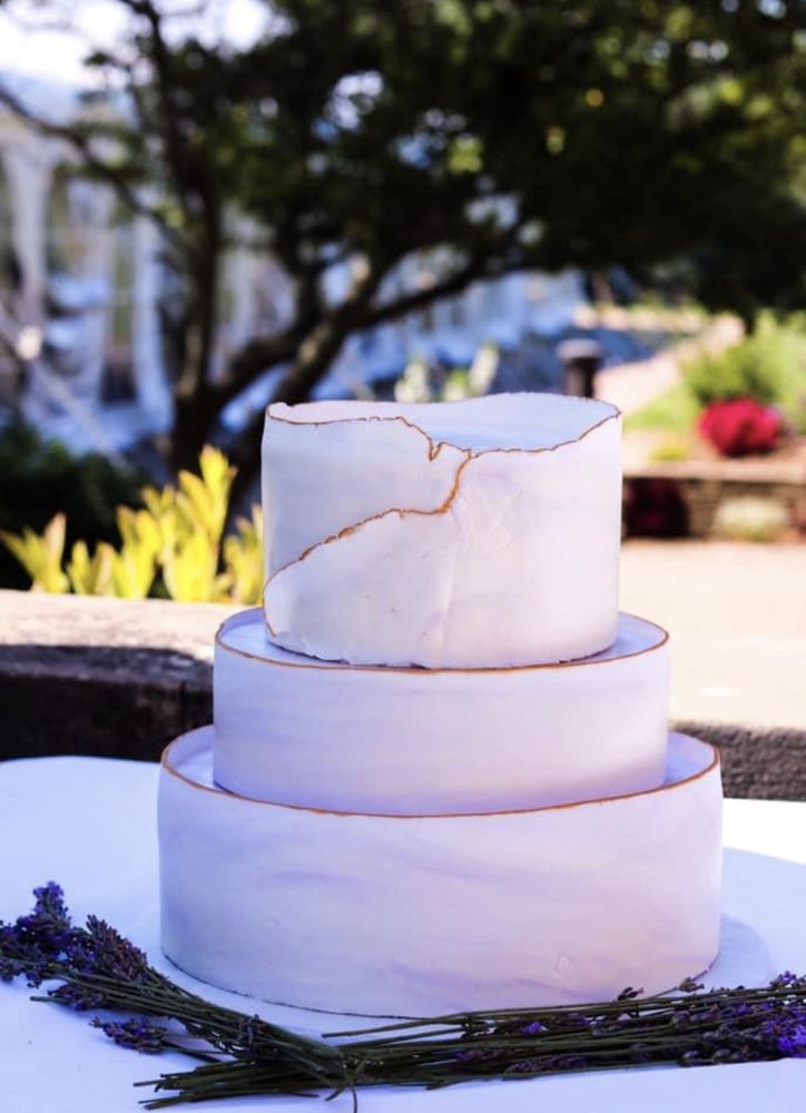 WEDDING CAKE ART AND DESIGN CENTER Updated August 2024 Brighton