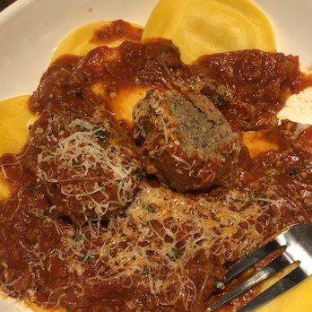 Olive Garden Italian Restaurant - Italian Near Me - Bloomington, Minnesota