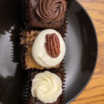 Fresh Bakery - Outer banks (double chocolate) Bal Harbor , Sock it to me : Home Snap - Bakeries Near Me - Owings Mills, Maryland Fresh Bakery - Outer banks (double chocolate) Bal Harbor , Sock it to me : Home Snap - Bakeries Near Me - Owings Mills, Maryland