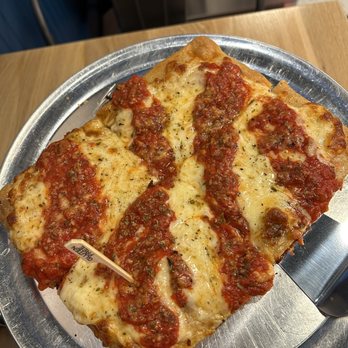 Dough Counter - Gluten free cheese pizza - Pizza Near Me - Denver, Colorado