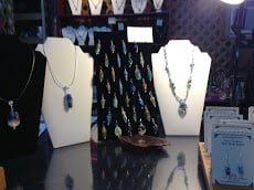 Social spots from Hot Flash Beads