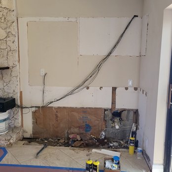Best Hands Remodeling - Right side, in-transition work - Drywall Installation & Repair Near Me - Pembroke Pines, Florida Best Hands Remodeling - Right side, in-transition work - Drywall Installation & Repair Near Me - Pembroke Pines, Florida