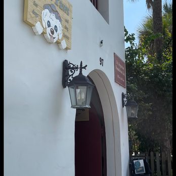 Faux Paws - Entrance - Pet Stores Near Me - Saint Augustine, Florida