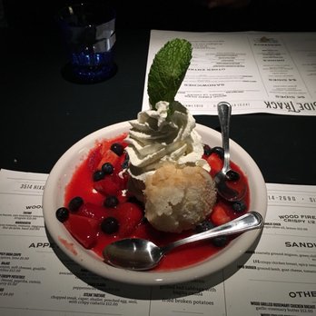 SideTrack - American Near Me - Chattanooga, Tennessee