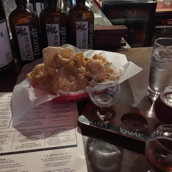 The Dutchess Biercafe - Beer Bar Near Me - Fishkill, New York