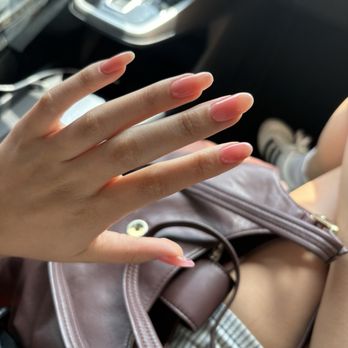 Gloss Nail Spa - Nail Salons Near Me - Los Angeles, California Gloss Nail Spa - Nail Salons Near Me - Los Angeles, California