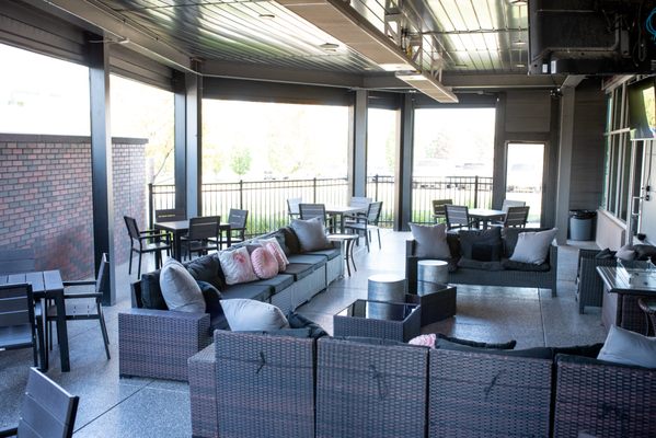 The Tipsy Pig by null