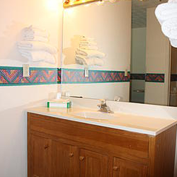 Maple Leaf Motel