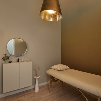 Lisa Sumption Acupuncture - Treatment room - Acupuncture Near Me - New York, New York Lisa Sumption Acupuncture - Treatment room - Acupuncture Near Me - New York, New York
