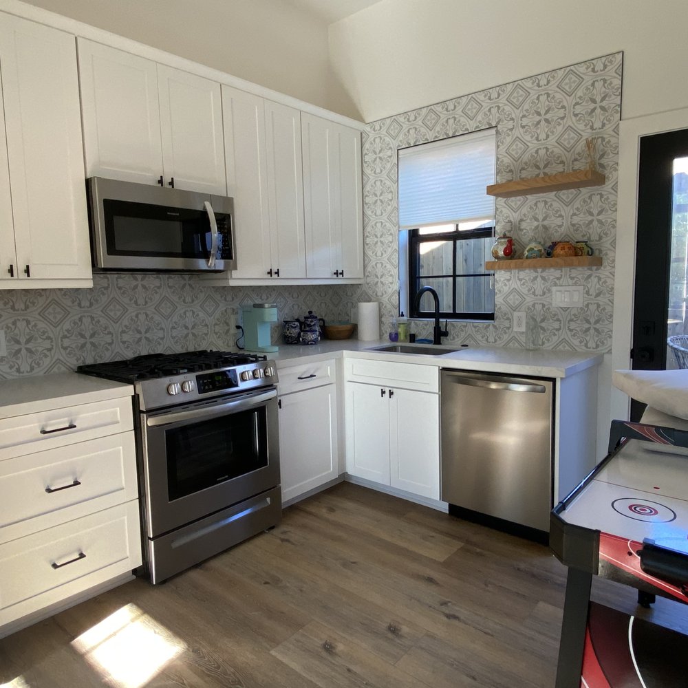Dwell Homes - General Contractors Near Me - Valley Village, California