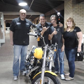Arrowhead Harley-Davidson - We brought our friend to buy a new bike! - Motorcycle Dealers Near Me - Peoria, Arizona Arrowhead Harley-Davidson - We brought our friend to buy a new bike! - Motorcycle Dealers Near Me - Peoria, Arizona