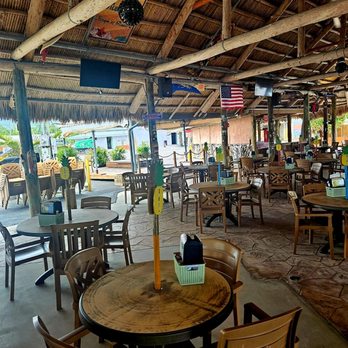Gilbert's Tiki Bar - Indoor dining with open air - Tiki Bars Near Me - Key Largo, Florida Gilbert's Tiki Bar - Indoor dining with open air - Tiki Bars Near Me - Key Largo, Florida