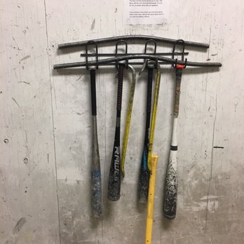 iSmash Syracuse - Tools - Axe Throwing Near Me - Syracuse, New York iSmash Syracuse - Tools - Axe Throwing Near Me - Syracuse, New York