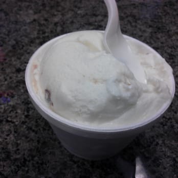 La Michoacana Ice Cream - Yum snickers ice cream! - Ice Cream & Frozen Yogurt Near Me - Moreno Valley, California